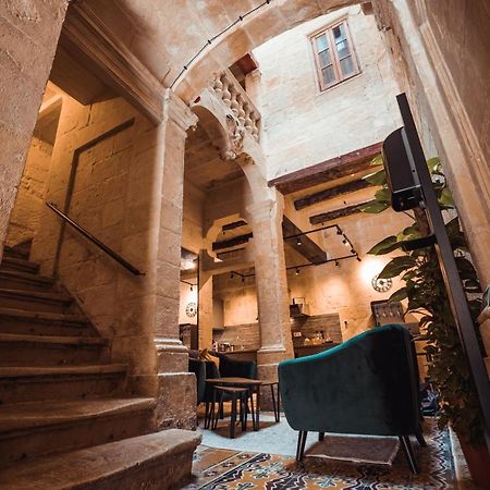 شقة فاليتا  في Palazzo Del Pazzo المظهر الخارجي الصورة