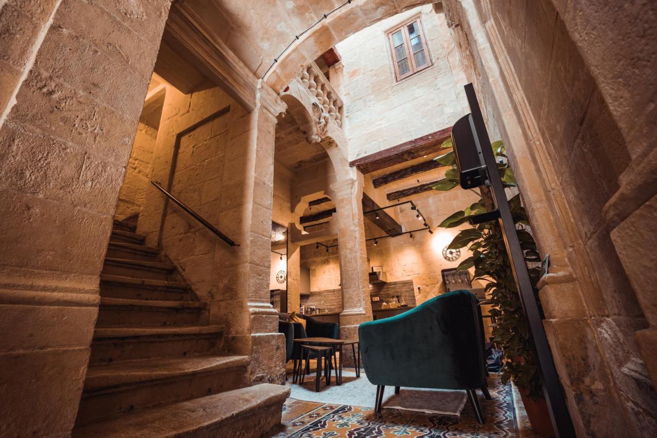 شقة فاليتا  في Palazzo Del Pazzo المظهر الخارجي الصورة