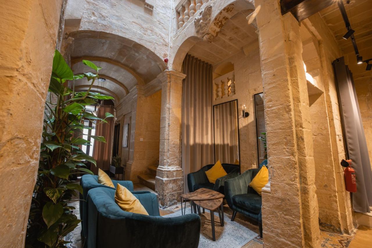شقة فاليتا  في Palazzo Del Pazzo المظهر الخارجي الصورة