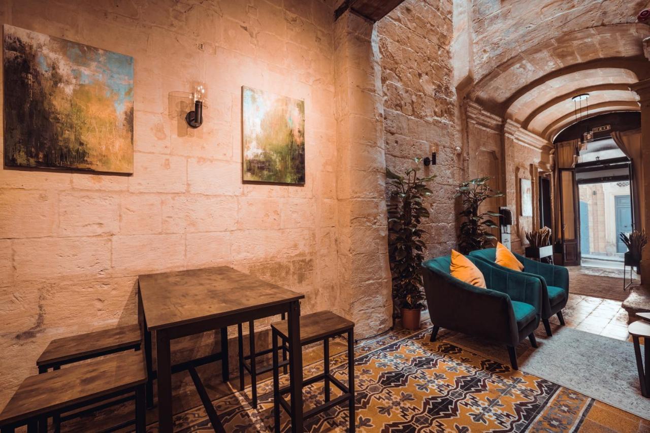 شقة فاليتا  في Palazzo Del Pazzo المظهر الخارجي الصورة